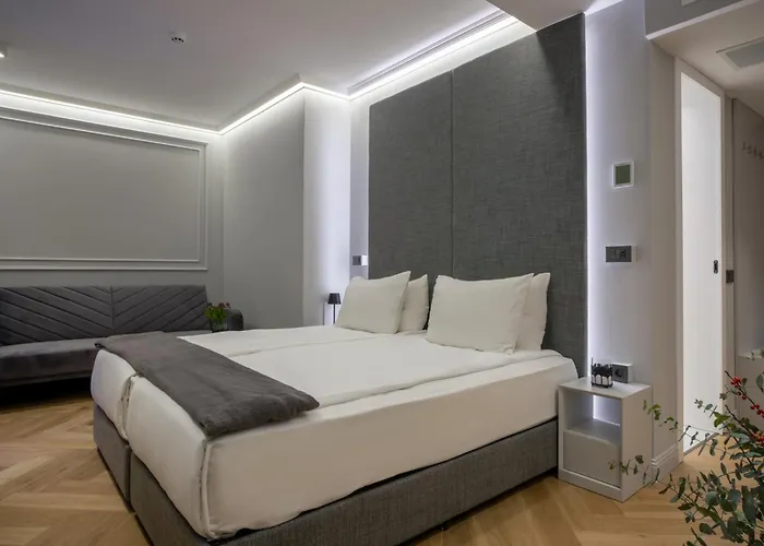 Sentro Boutique Отель 3*